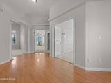 1122 Dixie Lane