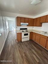 2010 W Sheffield Way
