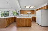 2724 Stewart Avenue