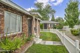1522 Kirman Avenue #1520 / 1522