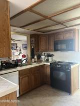 1833 Rice Road