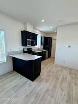 5405 Desert Lane
