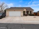 1738 Art Court