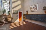 3095 Lakeside Drive #213