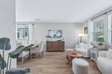 320 Sondrio Way