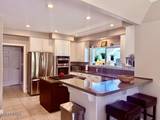 2911 La Cresta Circle