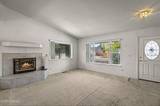 1335 E Marion Russell Drive