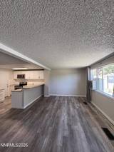 1501 E. Long Street