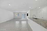 804 Cascade Range Drive