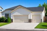1737 Autumn Glen Street