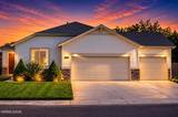 1737 Autumn Glen Street