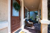 908 Lakeview Drive
