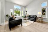 7099 Heatherwood Drive