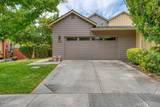 5659 Hunting Creek Way