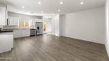 8317 Violet Oak Drive