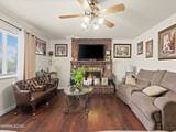 3220 Kings Row