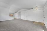 2202 Ellice Way