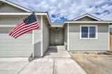 2212 Ellice Way