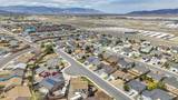 2212 Ellice Way