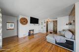 934 Pyramid Way