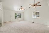 717 Noel Lane