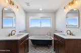 13736 Carson Highway