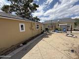 838 I Street