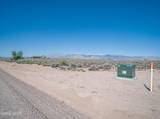 220 W Sierra View Drive