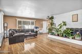 724 W 5th Street
