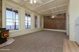 121 S B Street