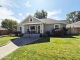 740 W Plumb Lane