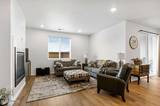 3274 Eleanor Way