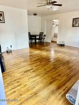 1000 1st Street