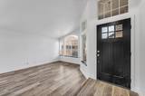 2079 Westglen Court