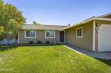610 Victoria Court