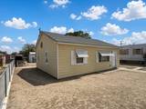 838 I Street