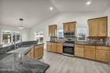 1558 Divot Road