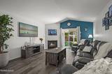 6784 N Drexel Drive