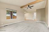 1731 Glen Oaks Drive