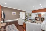 10825 Pebble Hill Drive