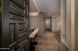 455 Lakeshore Boulevard #2B