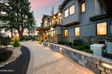 256 Forest Hill Way
