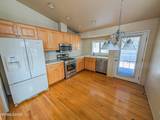 7713 Barnsdale Road