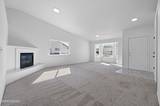 304 Lariat Street