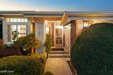 6168 Squires Lane