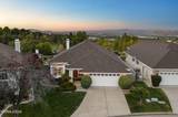 6168 Squires Lane