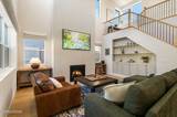 5560 Western Rider Trail