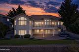 2535 Manzanita Lane