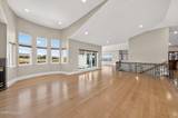 2535 Manzanita Lane
