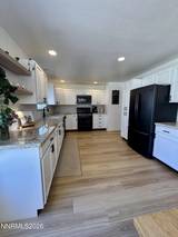 5230 E Offenhauser Drive